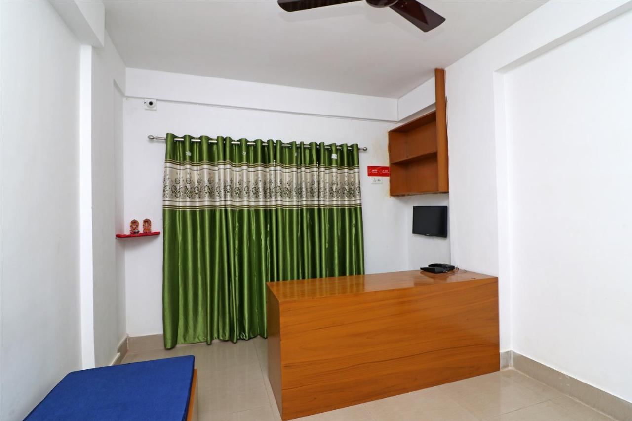 Oyo 30269 Amar Raj Inn Calcutta Eksteriør billede