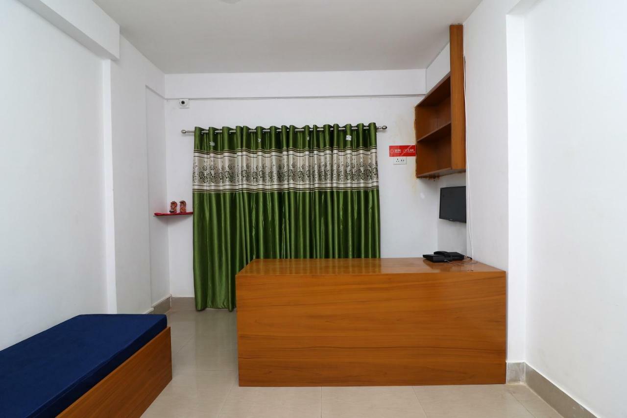 Oyo 30269 Amar Raj Inn Calcutta Eksteriør billede